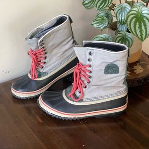 SOREL Women’s 1964 Premium CVS Rain Boot waterproof waxed canvas